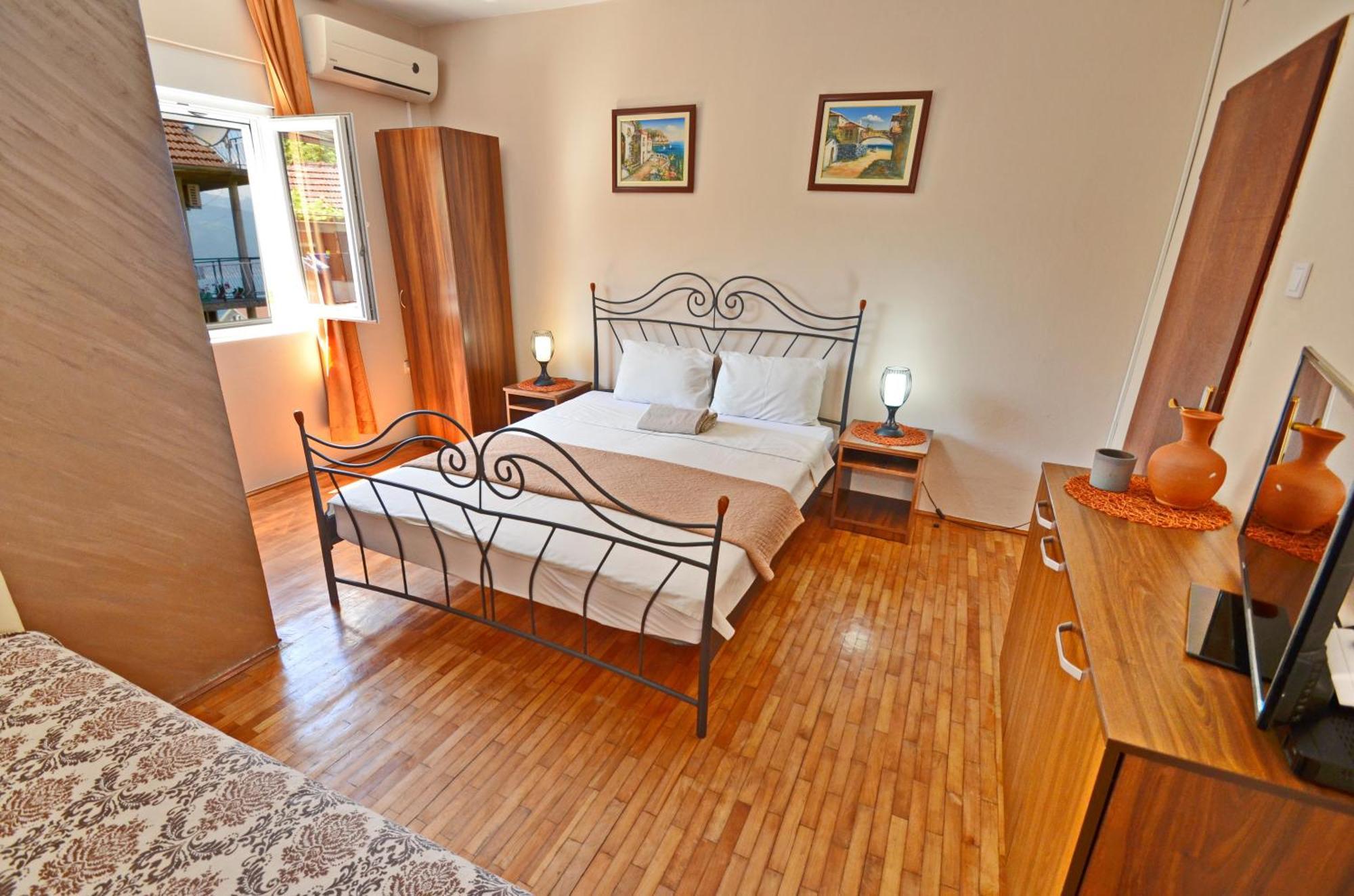 Stradioti Apartments Тиват Экстерьер фото